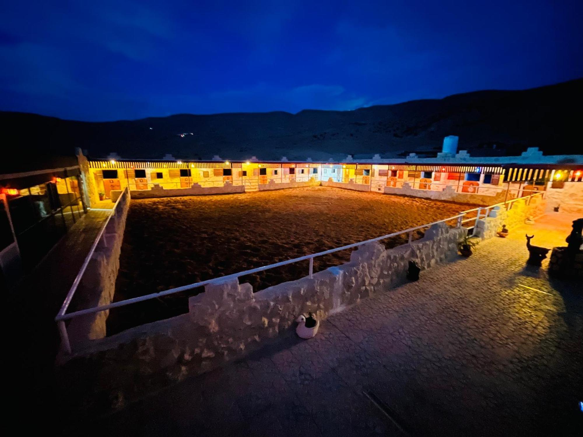 Petra Royal Ranch Bed and Breakfast Wadi Musa Buitenkant foto