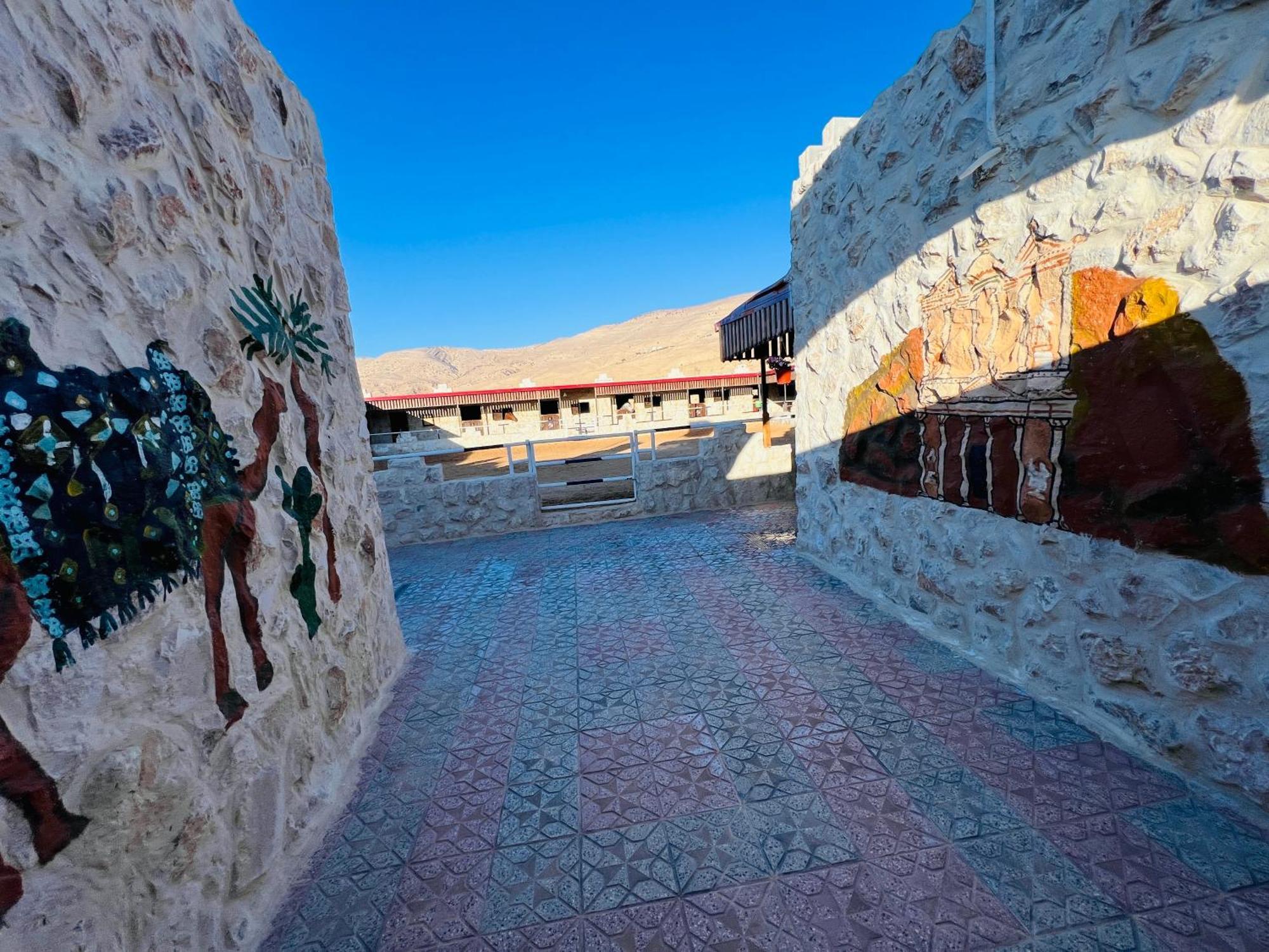 Petra Royal Ranch Bed and Breakfast Wadi Musa Buitenkant foto