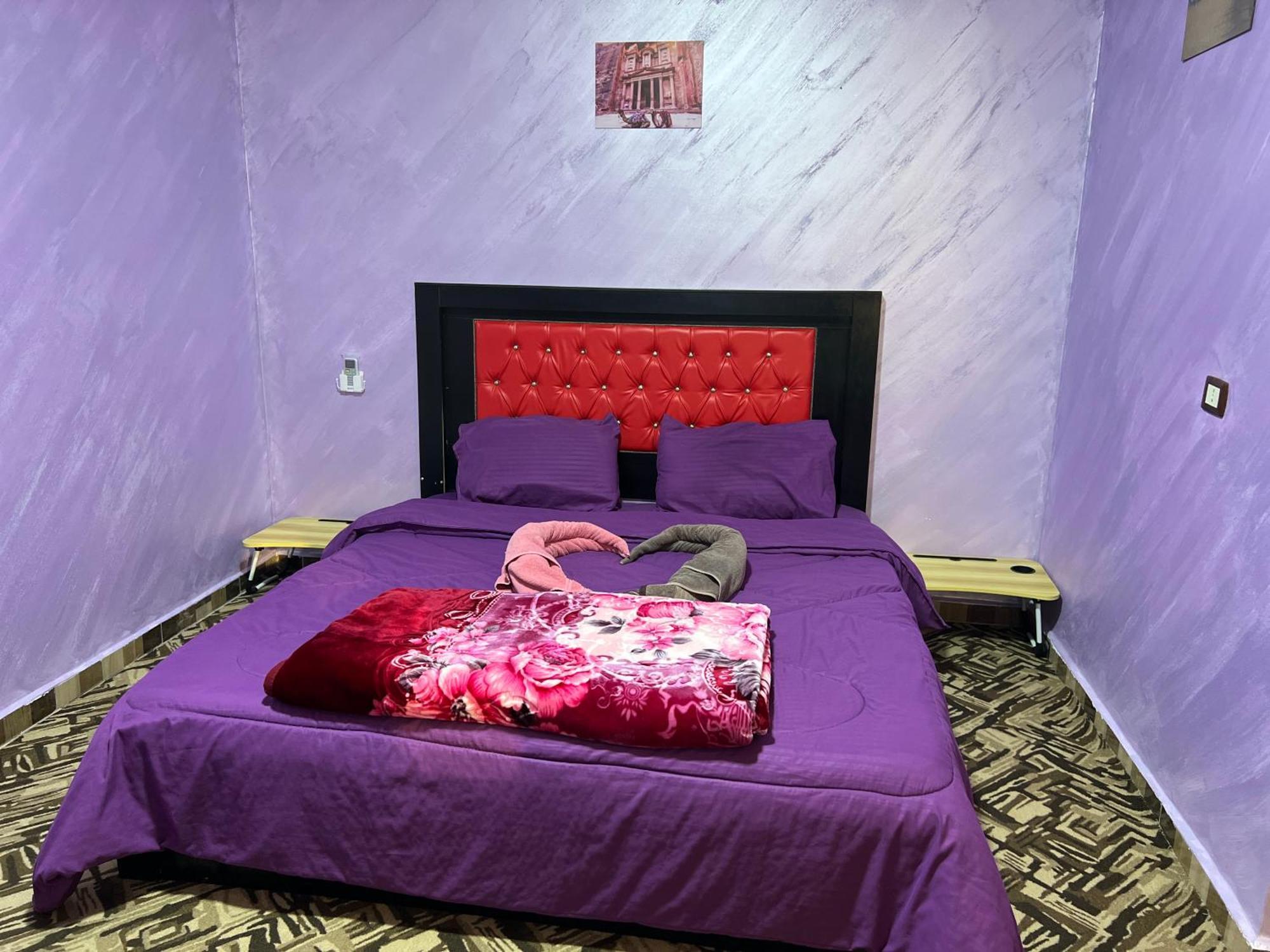 Petra Royal Ranch Bed and Breakfast Wadi Musa Buitenkant foto
